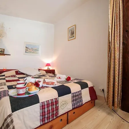 Sleeps 4