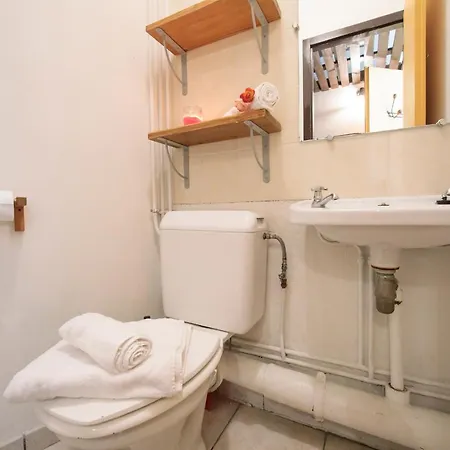 Sleeps 4 Appartamento Chamonix
